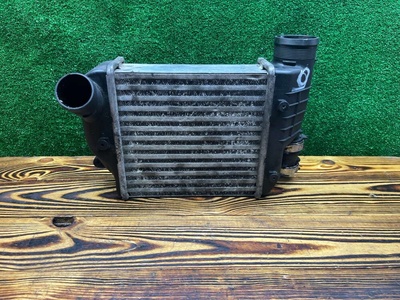 4F0145805E Интеркулер Audi A6 C6 (S6,RS6) 2004