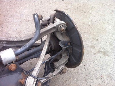 A2123500141 Ступица задняя левая Mercedes E W212 2011 ,A2119810227,A2113570508,,A2123502108,A2124200344,A2124202144,