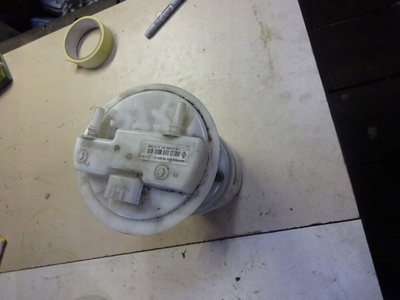 170114377R renault clio iv насос топлива 0.9 твк
