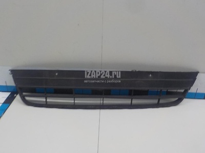 5N0853671B82V Решетка в бампер центральная VAG Tiguan (2011 - 2016)