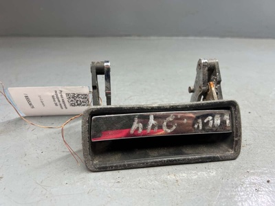 TJ3599 Ручка наружная передняя левая Volvo 240 1992