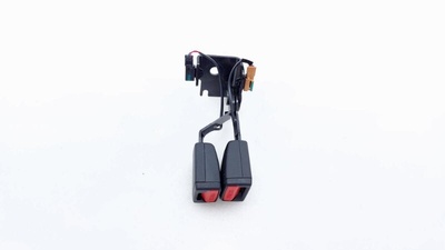 8889111292 Ответная часть ремня безопасности Geely Monjaro KX11 2023