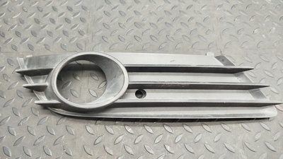 13126026 Решетка в бампер Opel Astra/H 2004-2014