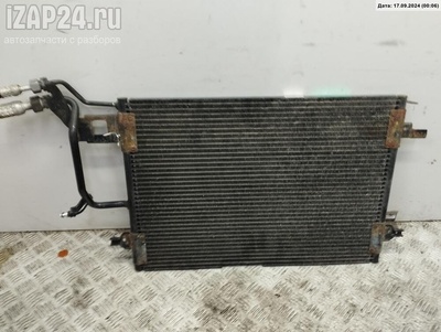 8D0260401A Радиатор охлаждения (конд.) Audi A4 B5 (1994-2001) 1996