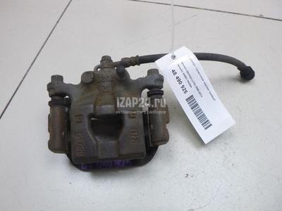 440011KD0A Суппорт тормозной задний правый Nissan Tiida (C13) 2015