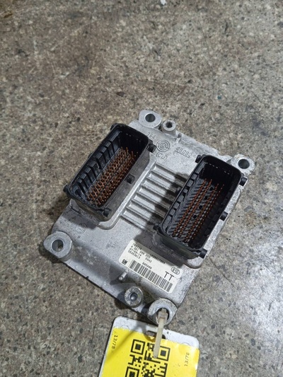 0261208255 Блок управления двигателем 1.4i 16V , BOSCH. Z14XEP , 5МКПП. Opel Combo 3 (C) 2007 ,55353613