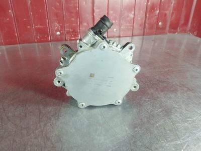 A2701801001 Насос вакуумный Mercedes E-class W212 2013 , A2702300165, , A2701800901, A2702300365
