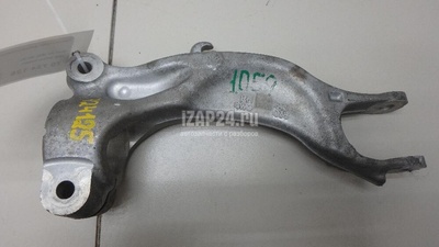 8W0413038H Кронштейн амортизатора VAG A5/S5 (F5) 2017