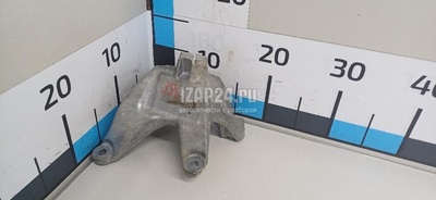 8W0199307L Кронштейн опоры двигателя VAG A5/S5 (F5) 2017