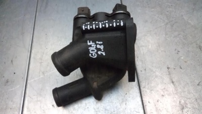 021121117A Корпус термостата Volkswagen Passat B4 1997 , 021121133G, 021121121A