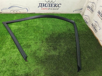 51337305627 уплотнитель стекла двери BMW X5 E70 2007-2013