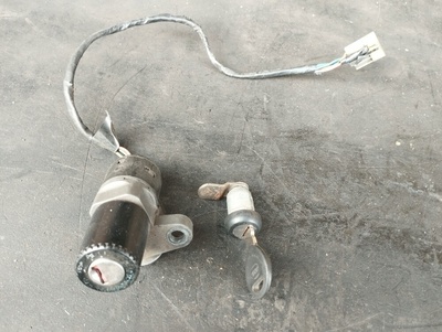 Иммобилайзер замок derbi gpr 50 125 senda