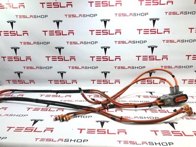 105586810D Прочая запчасть Tesla Model S 2019 1055868-10-D,1097000-00-F