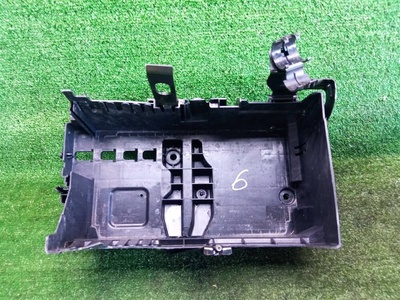 13354420 площадка под акб Opel Astra J (2010-2016)