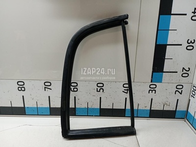 835431C000 Уплотнитель стекла двери Hyundai-Kia Getz (2002 - 2010)