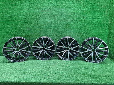 4261106K50 Диск Комплект дисков R18 Toyota Camry xv70 (17-нв) Toyota Параметр: Модель 2017