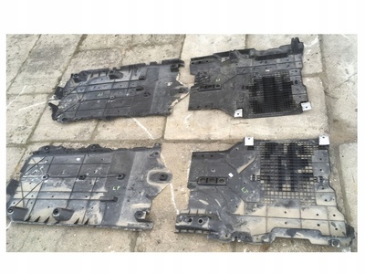 9838675580 крышка шасси ds7 crosback