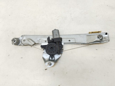 804300992R ограничитель двери Renault Duster 2 2020-2024