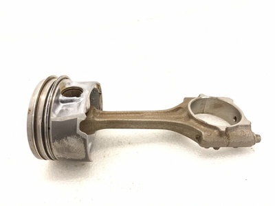 06D198401C Поршень Audi A4 B7 2007