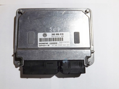 3b09060180021 блок управления volkswagen 3b0906018 5wp43311 06