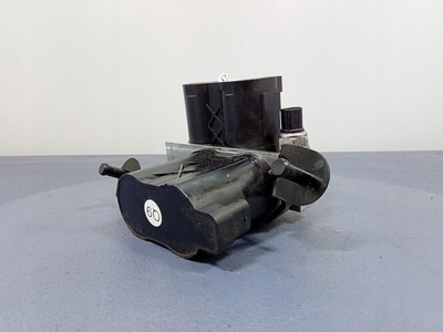 Мерседес cl w216 w221 blok клапонов abc a2213200258