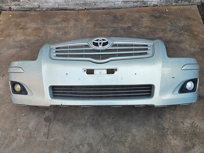 Toyota avensis t25 06 - 08 бампер передняя 6t1