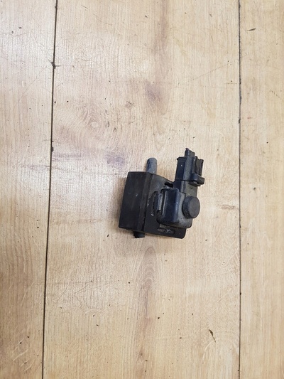 96FB9C915BA клапан генераторы форд фиеста mk4 1.3