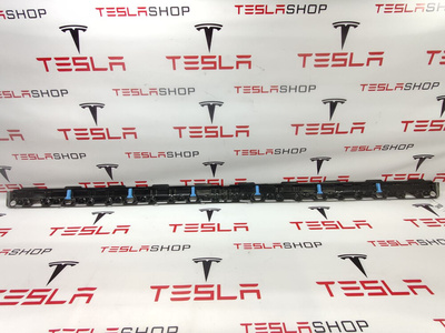 109634601A Прочая запчасть Tesla Model S 2019 1096346-01-A,1450645-01-A