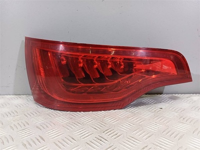 4L0945093F Фонарь задний левый Audi Q7 2014