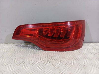 4L0945094F Фонарь задний правый Audi Q7 2014