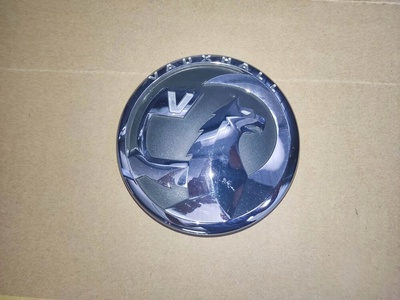 22867495 эмблема значек логотип решетки vauxhall opel insignia а рестайлинг 2013 - 2017