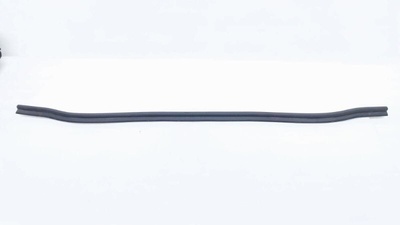 6V0823723A Уплотнитель капота Volkswagen Polo MK6 2020