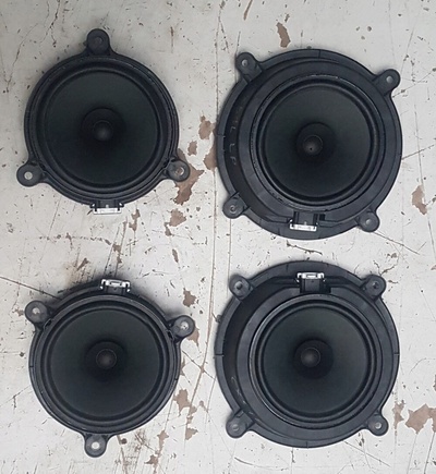 D10F66960 акустическая система дверь bose mazda cx3 cx5 ii
