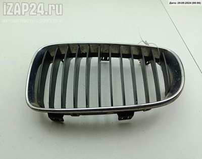 51137166439 Решетка (заглушка) в бампер Перед. BMW 1 E81/E87 (2004-2012) 2009