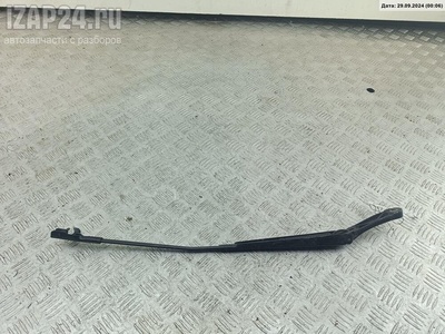 1T0955410A Щеткодержатель (поводок стеклоочистителя) передний R Volkswagen Touran 2003