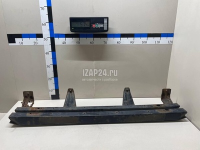 5202160100 Усилитель переднего бампера Toyota Land Cruiser (120)-Prado (2002 - 2009)