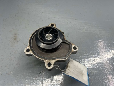 03D121013 Помпа Skoda Roomster 1 restailing 2015
