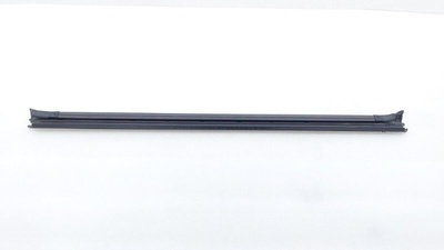 760839479 Уплотнитель стекла двери Volkswagen Touareg CR 2019
