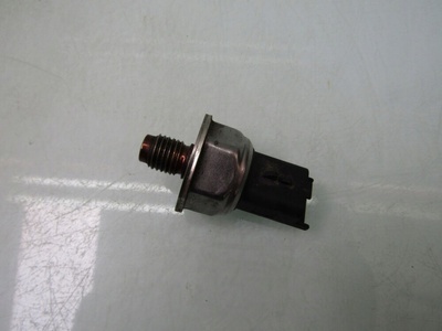 28389850 korando iv 1.6 xdi 19r датчик давления топлива 1903196410