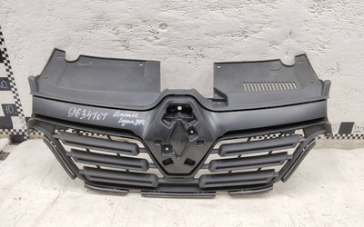 623105887R Решетка радиатора Renault Logan 2 Restail
