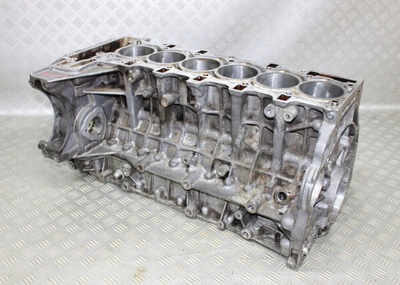 11110443605 bmw e82 e88 e90 e60 e89 f01 e71 n54b30a 3.5i 4.0i - blok двигателя хорошее