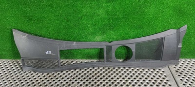 4B1819417C Решетка стеклоочистителя (Дождевик) Audi A6 C5 (S6,RS6) 2002 4B1 819 417 C