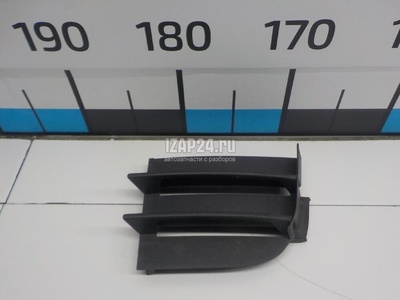 3T08536659B9 Решетка в бампер левая VAG Superb (2008 - 2015)