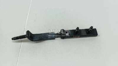 8V41S42901AE Петля двери багажника Ford Kuga (2008 - 2012)