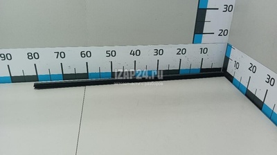 1T0837472B5AP Уплотнитель стекла двери VAG Touareg (2010 - 2018)