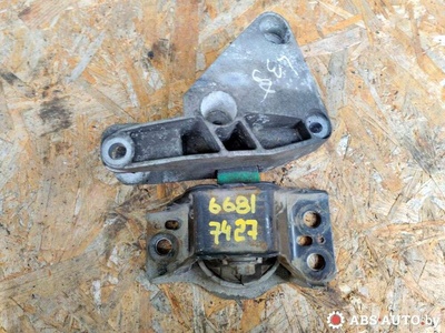 8200437465 Кронштейн двигателя Renault Scenic 2 2006