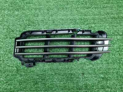 LR046708 Решетка перед бампера Land-Rover Range Rover Vogue 4 L405 (2012-2017)