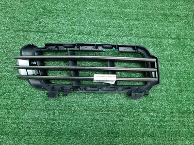 LR059602 Решетка перед. бампера Range Rover Vogue 4 (12-17) Land-Rover Параметр: Модель 2012