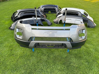 BJ3217F003 range rover evoque i 1 11 - 15 бампер передняя омыватели без pdc