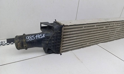 8W0145805AD Радиатор турбины интеркулер Audi Q5 2
